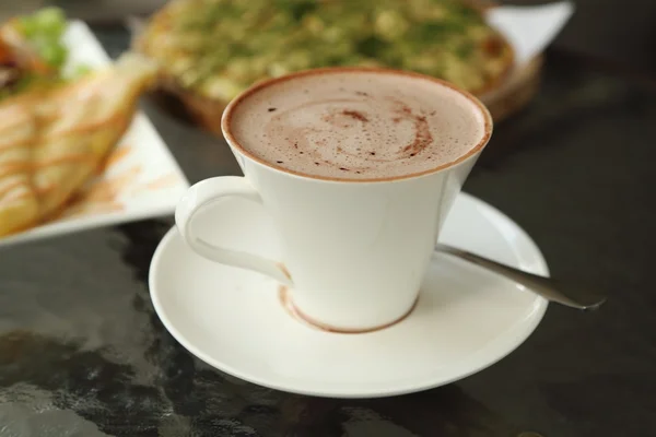 Kopje warme chocolademelk — Stockfoto