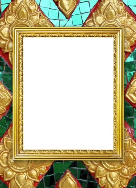 金框上泰国风格的背景墙上佛 — 图库照片