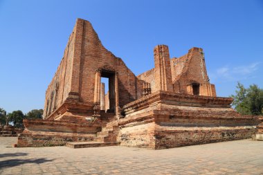 Wat Mahaeyong, bir Buddhis harabe, Ubosot (koordinasyon salonu)