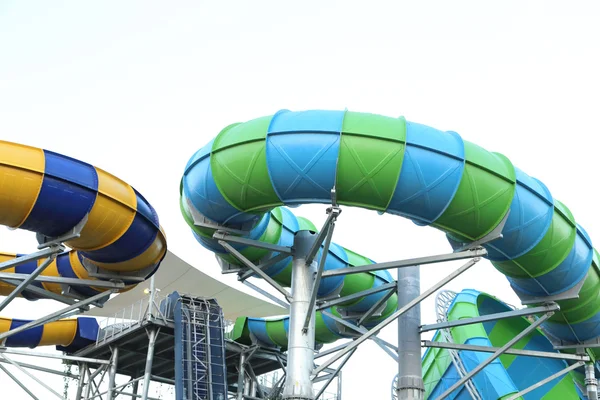 Schieberegler im Schwimmbad — Stockfoto