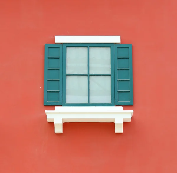 Vintage venster met muur achtergrond — Stockfoto