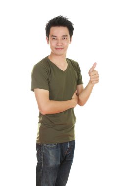 başparmak yukarıya ile boş t-shirt erkekte