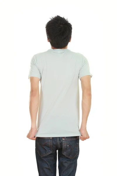 Mann mit leerem T-Shirt — Stockfoto