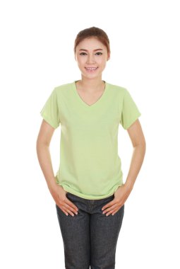 genç güzel kadın, boş t-shirt