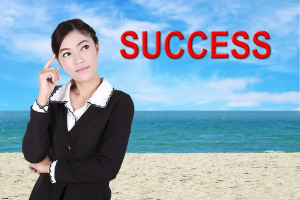 Business woman thinking about "success" — Stock Photo, Image