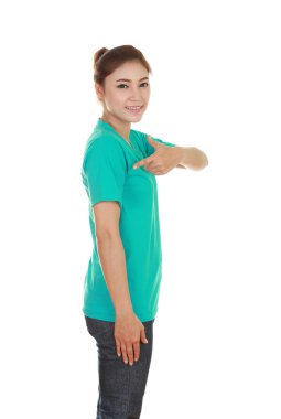 genç güzel kadın, t-shirt (yan görünüm)