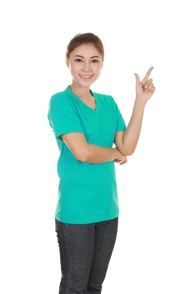 Mujer piensa en la idea con camiseta —  Fotos de Stock