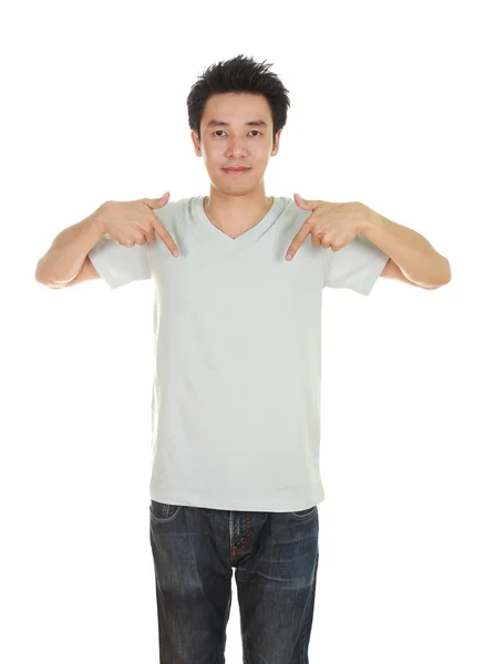 Homem com t-shirt em branco — Fotografia de Stock