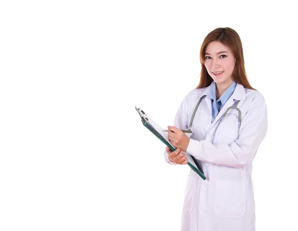 Femme médecin avec rapport médical — Photo