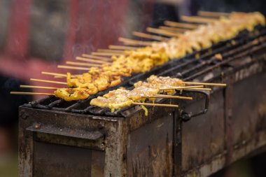 Sarı ızgara Satay, domuz eti satay
