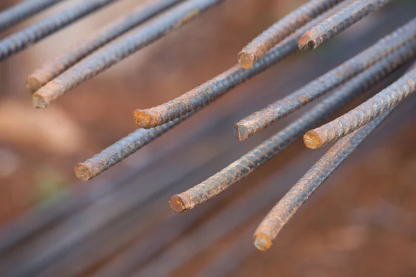 Barre o barre di acciaio utilizzate per rinforzare il calcestruzzo — Foto Stock