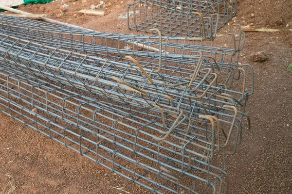 Asta in acciaio per la costruzione di pali — Foto Stock