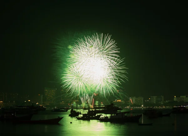 Pattaya mezinárodní ohňostrojný Festival — Stock fotografie