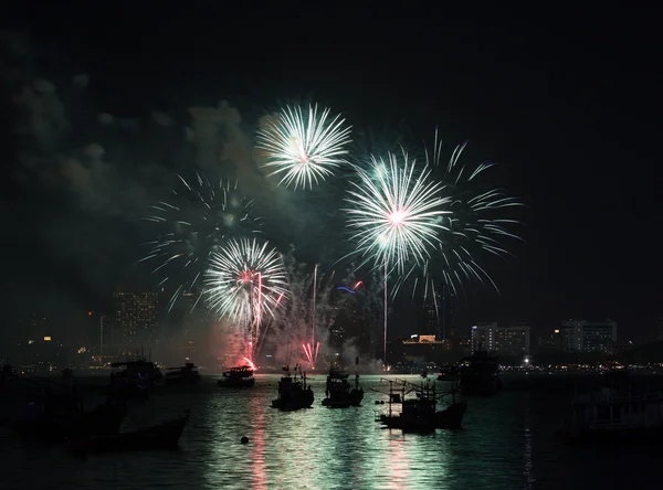 Pattaya mezinárodní ohňostrojný Festival — Stock fotografie