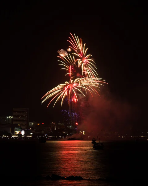 Pattaya mezinárodní ohňostrojný Festival — Stock fotografie