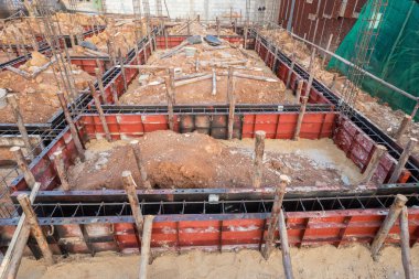 ev yapımı için beton ışın kalıp