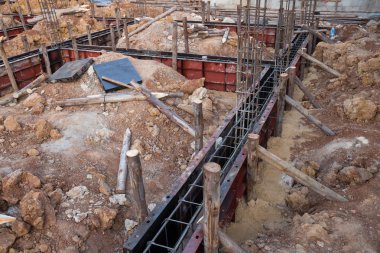 ev yapımı için beton ışın kalıp