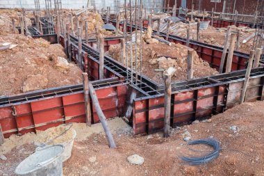 ev yapımı için beton ışın kalıp
