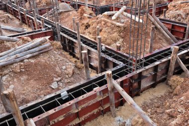 ev yapımı için beton ışın kalıp