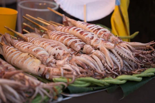 B-B-Q Grilled Squid in the market — Stock Photo, Image