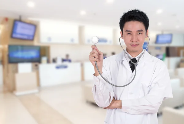 Female doctor with stethoscope — Stock Photo, Image