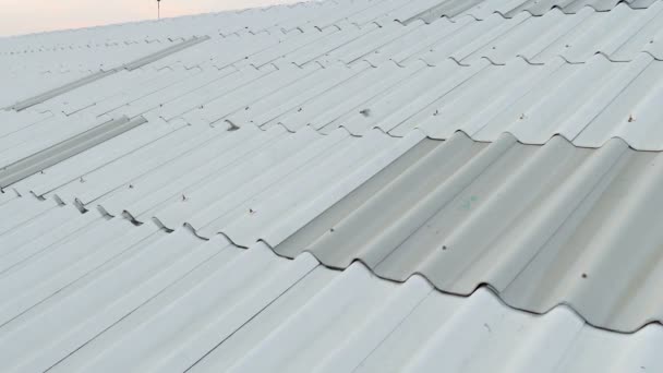 The roof-tile take on the building — Stock Footage The roof-tile take on the building Royalty Free Stock Video