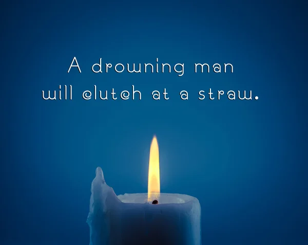 Inspirierendes Zitat bei Kerzenschein — Stockfoto