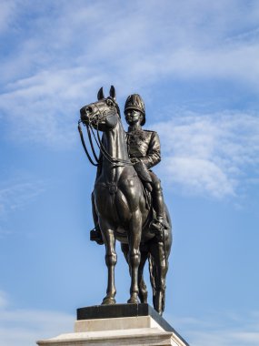 Kral Rama V binicilik anıt