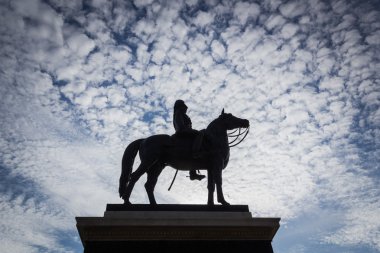 Kral Rama V binicilik anıt