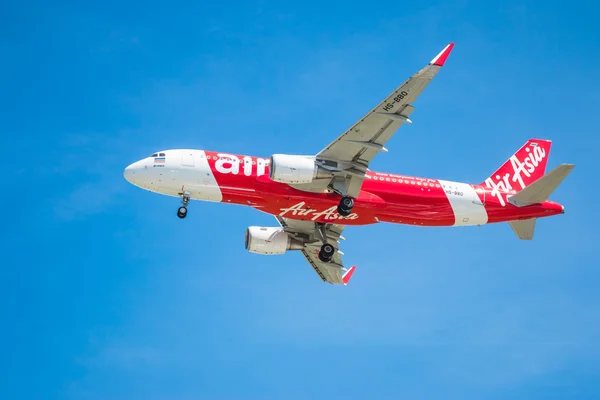 BANGKOK, TAILANDIA - 1 DE JUNIO DE 2015: HS-BBO Airbus A320-216 de Tailandia — Foto de Stock