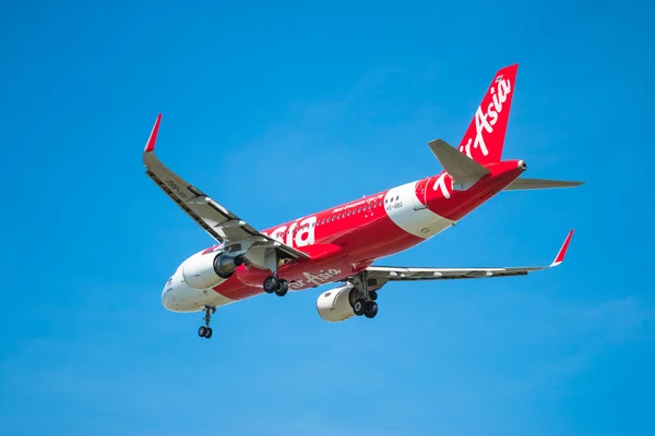 BANGKOK, TAILANDIA - 1 DE JUNIO DE 2015: HS-BBG Airbus A320-216 de Tailandia — Foto de Stock