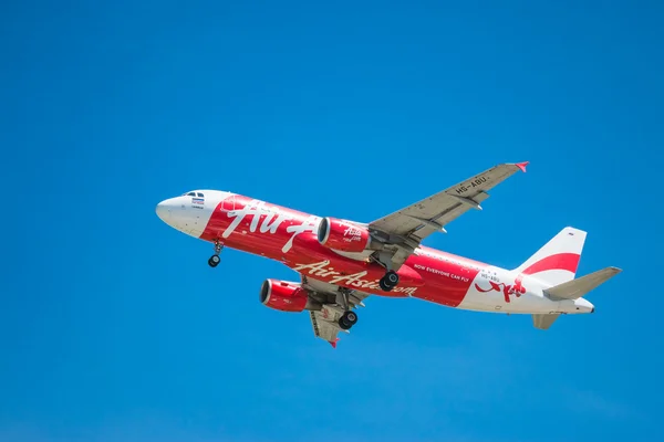 BANGKOK, TAILANDIA - 1 DE JUNIO DE 2015: HS-BBG Airbus A320-216 de Tailandia — Foto de Stock