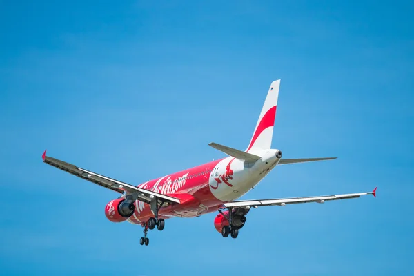 BANGKOK, TAILANDIA - 1 DE JUNIO DE 2015: HS-BBG Airbus A320-216 de Tailandia — Foto de Stock