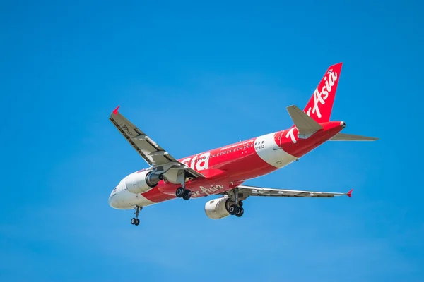 BANGKOK, TAILANDIA - 1 DE JUNIO DE 2015: HS-BBG Airbus A320-216 de Tailandia — Foto de Stock