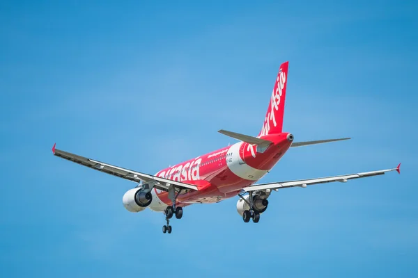 BANGKOK, TAILANDIA - 1 DE JUNIO DE 2015: HS-BBG Airbus A320-216 de Tailandia — Foto de Stock