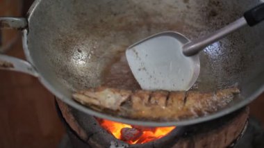 Kızarmış Balık