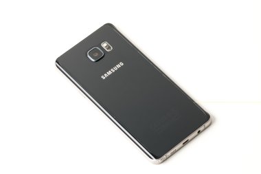 New Smartphone Samsung Galaxy Note 5 with S Pen