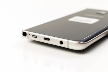 New Smartphone Samsung Galaxy Note 5 with S Pen
