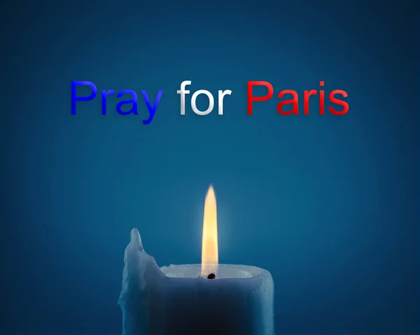 Orar por París 13 noviembre 2015, Luz de la vela con bandera de Francia —  Fotos de Stock