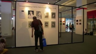 Bütün ziyaret yaştan insanlar ve kamera veya fotoğraf fotoğraf adil 2015 arasında 25-29 Kasım 2015 yılında, Bangkok, Tayland Bitec için aksesuarlar satın almak