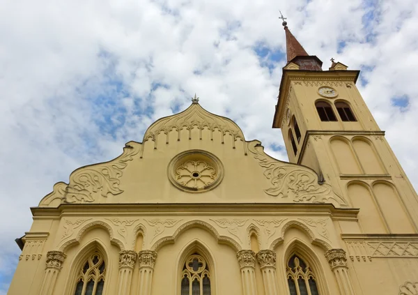 Kyrkan Saint Leonard i Novo Mesto — Stockfoto