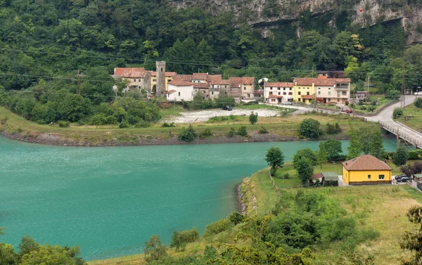 Borgo Basso Fadalto Pequeño Pueblo Carretera Entre Vittorio Veneto Ponte —  Fotos de Stock