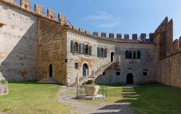 Castelo Medieval Soave Itália — Fotografia de Stock