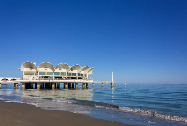 Lignano Sabbiadoro Italy September 2018 Famous Sea Facing Terrace Beach — Stock Photo, Image