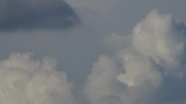 mouvement des nuages sombres 