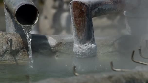 Hot water from the hotspring — Stock Video