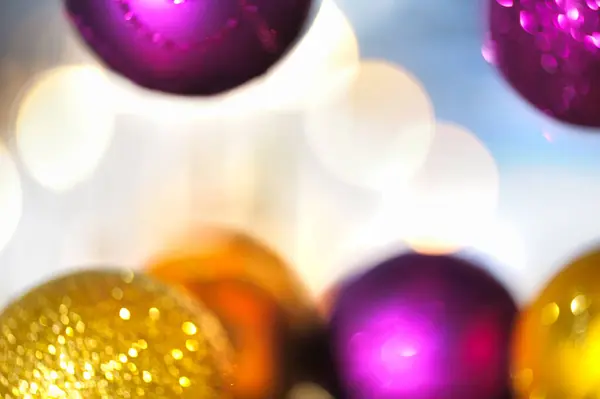 Defocused Kerstversiering Kerstballen Verlichting Bokeh Achtergrond — Stockfoto