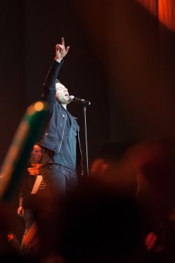 Shane Filan Performans