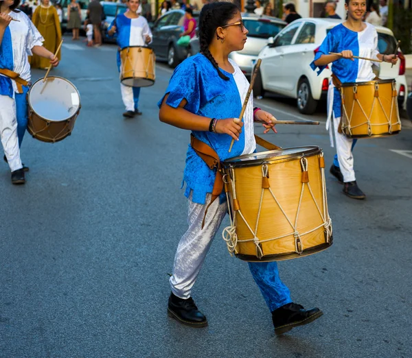 Desfile com trajes da Idade Média — Fotografia de Stock