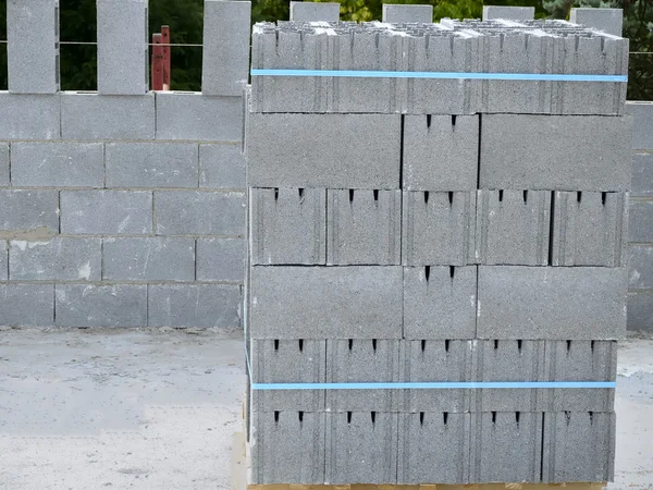 Paleta s betonových bloků — Stock fotografie